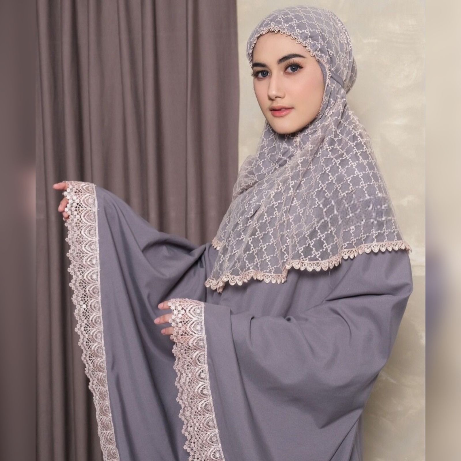 Mukena Amar Dark Grey Mukena Ammar Premium - Gambar 1