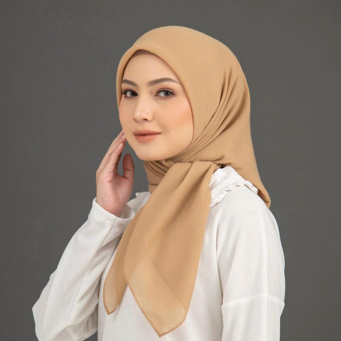 NHS Look Segi Empat Voal Miracle Beige NHS Look Segi Empat Voal Miracle - Gambar 13