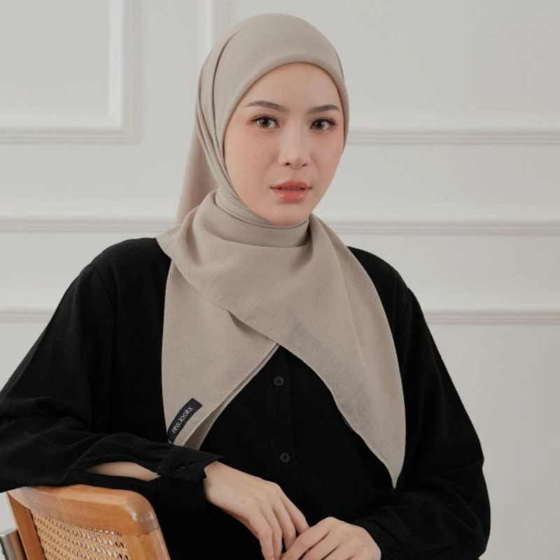 NHS Look Segi Empat Voal Miracle sage NHS Look Segi Empat Voal Miracle - Gambar 6