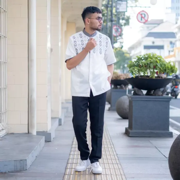 Baju Koko Lengan Pendek UO40 - Gambar 3
