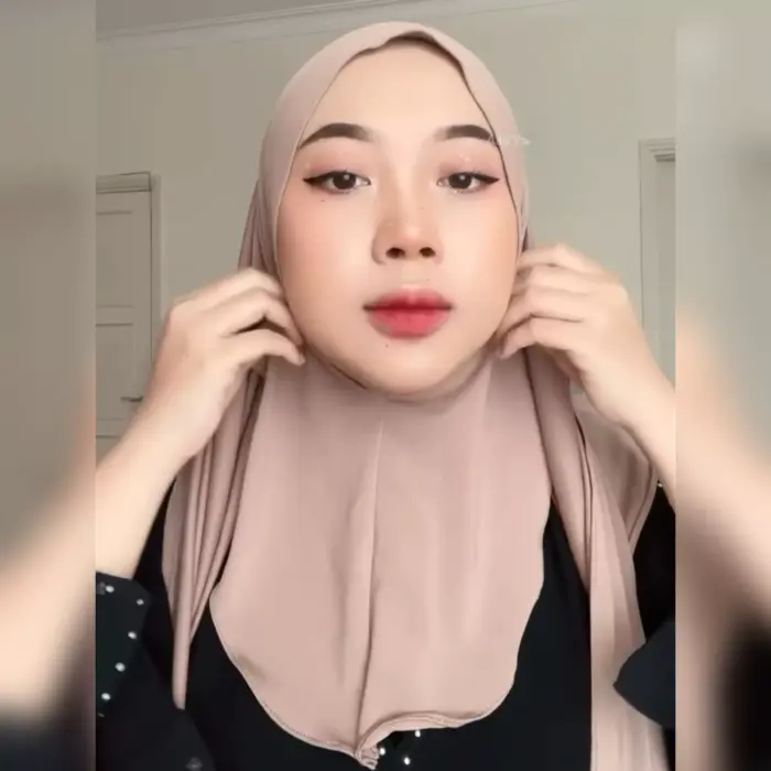 Pashmina Oval Rayon Ninja - Gambar 4