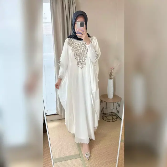 Agatha Kaftan Plus Inner - Gambar 3