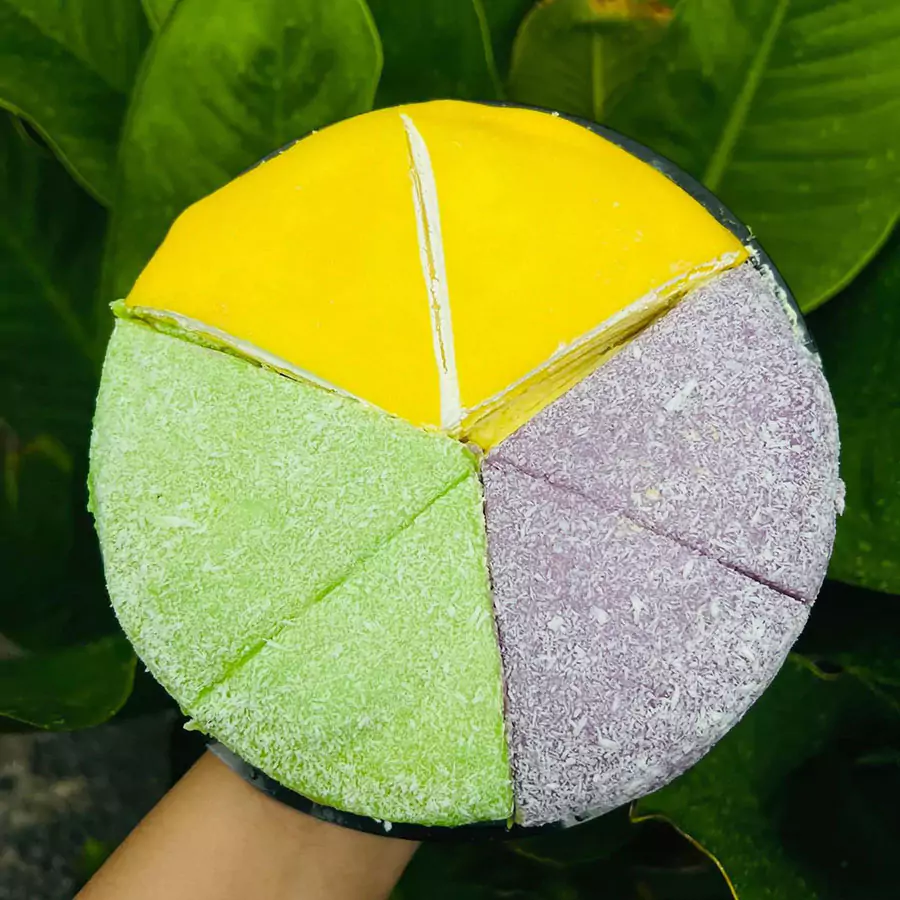 Pancake Durian 3 Warna 2 Pancake Durian 3 Warna - Gambar 1