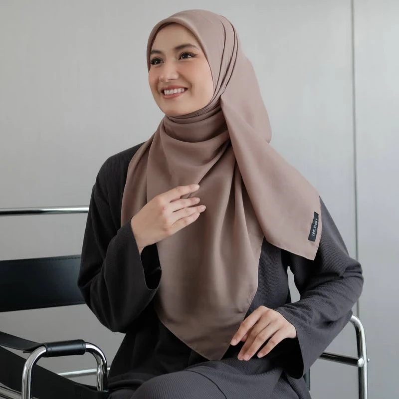 NHS Looks Plain Voal - Mocca NHS Looks Plain Voal - Gambar 1