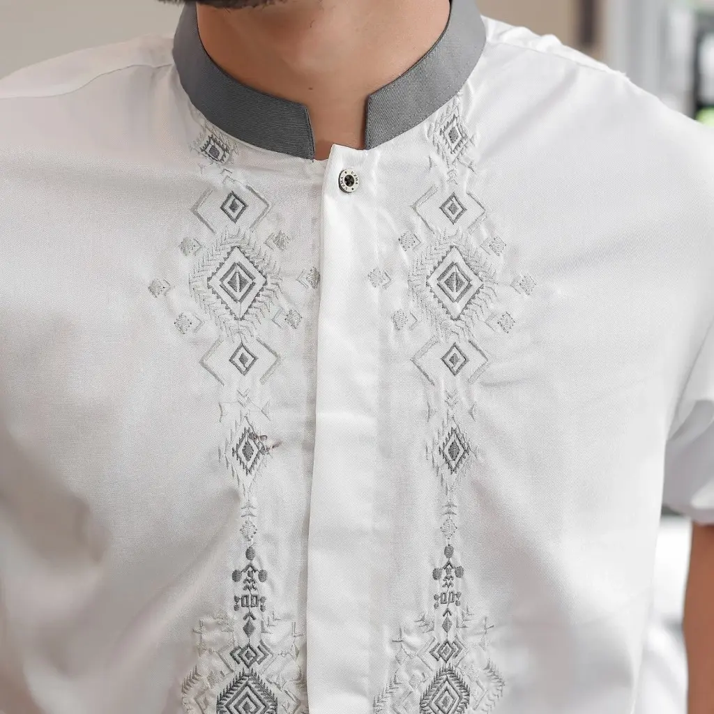 Baju Koko Lengan Pendek Pria Bordir 2 Baju Koko Lengan Pendek Pria Bordir - Gambar 3
