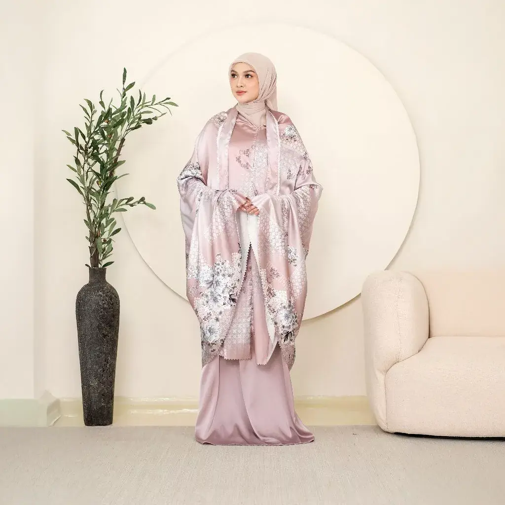 Mukena Zeta Premium Silk Lasercut 4 Mukena Zeta Premium Silk Lasercut - Gambar 4