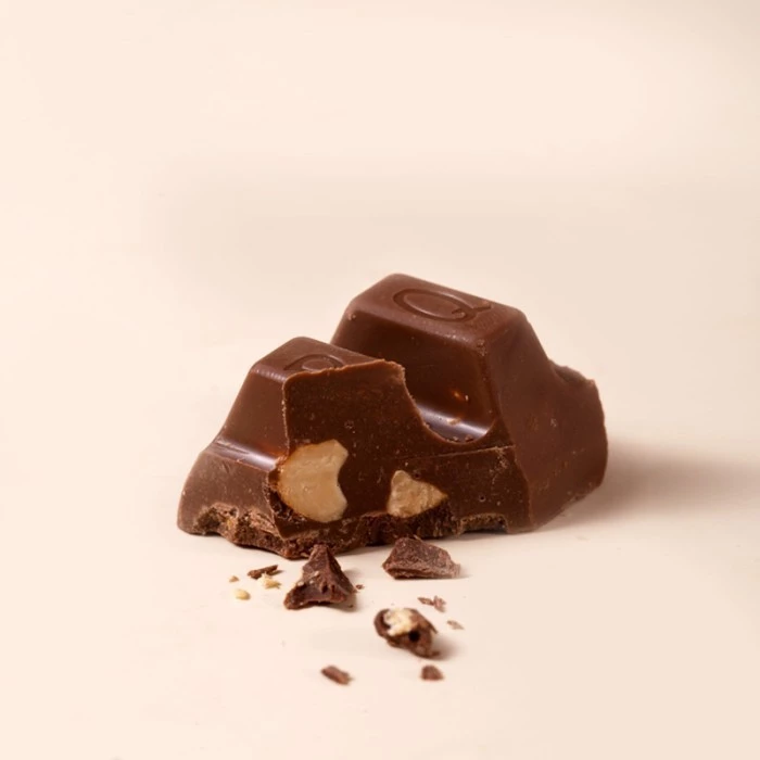 Silverqueen Chunky Bar Almond 1 Silverqueen Chunky Bar Almond 26gr - Gambar 3