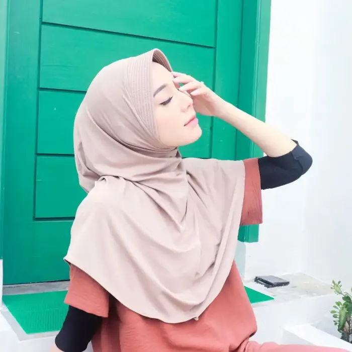 Hijab Sport Size Besar (L) - Gambar 5