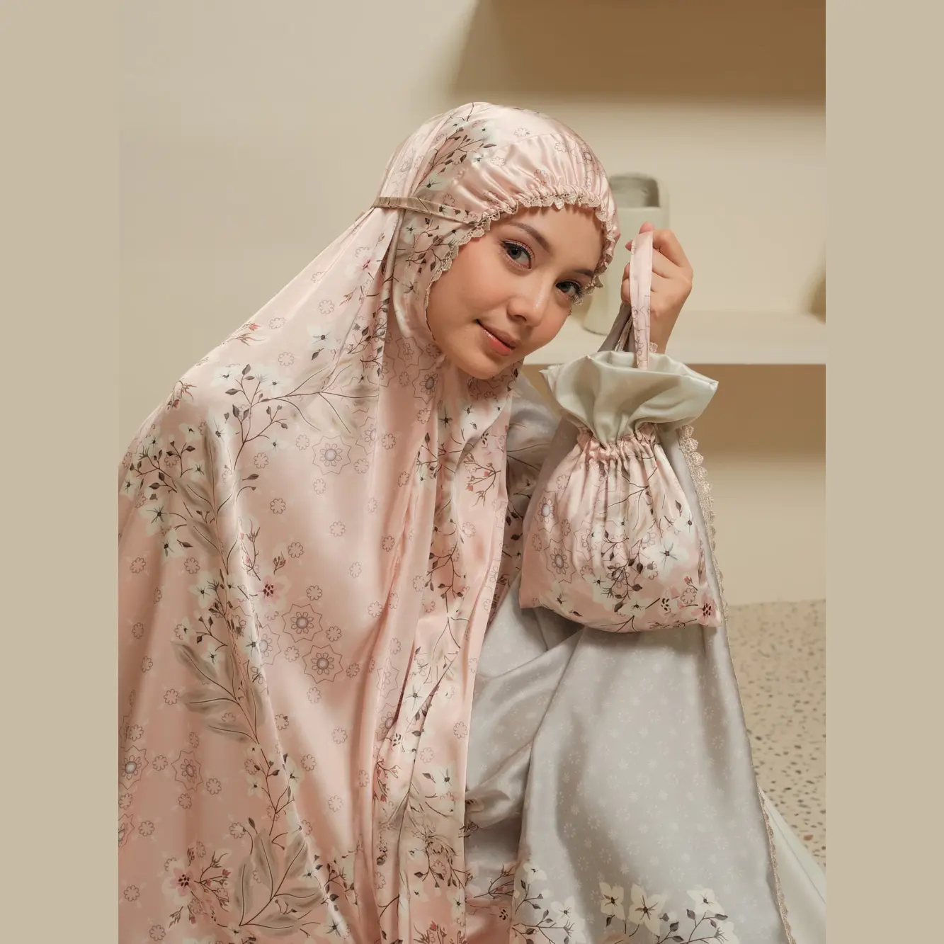 Maraya Series - Mukena Silk Laser Cut 3 Maraya Series - Mukena Silk Laser Cut - Gambar 1